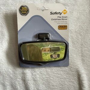 Safety 1st flip down child view mirror